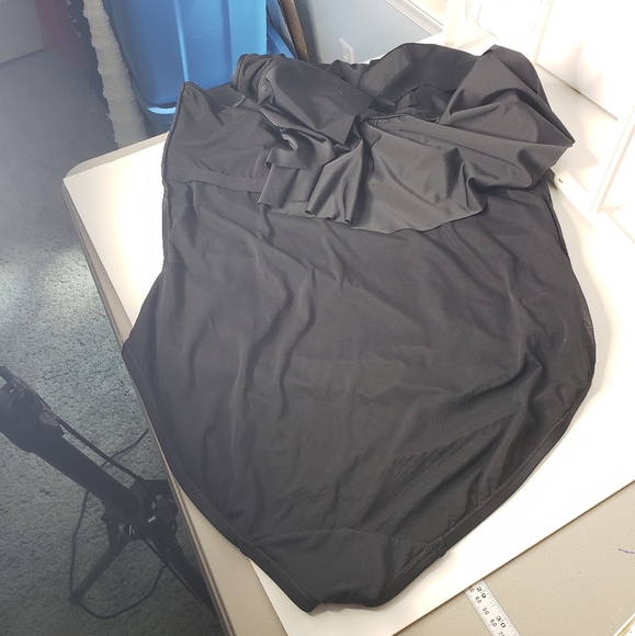 Cacique Collection Onepiece One Shoulder Ruffle Rouched Slimming Panel Modest 26 - Picture 6 of 11